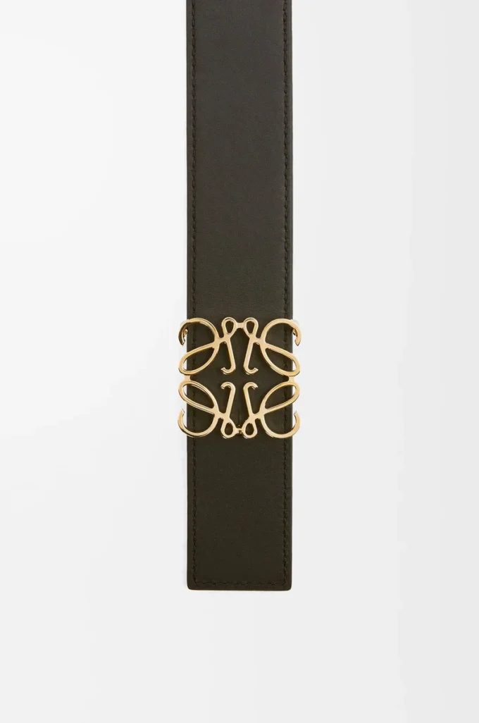 Vändbart Anagram-bälte i slätt kalvskinn Tan/Black/Gold Vändbart Anagram-bälte i slätt kalvskinn Tan/Black/Gold