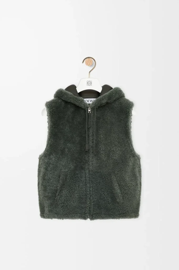 Väst i shearling Khaki Green Väst i shearling Khaki Green